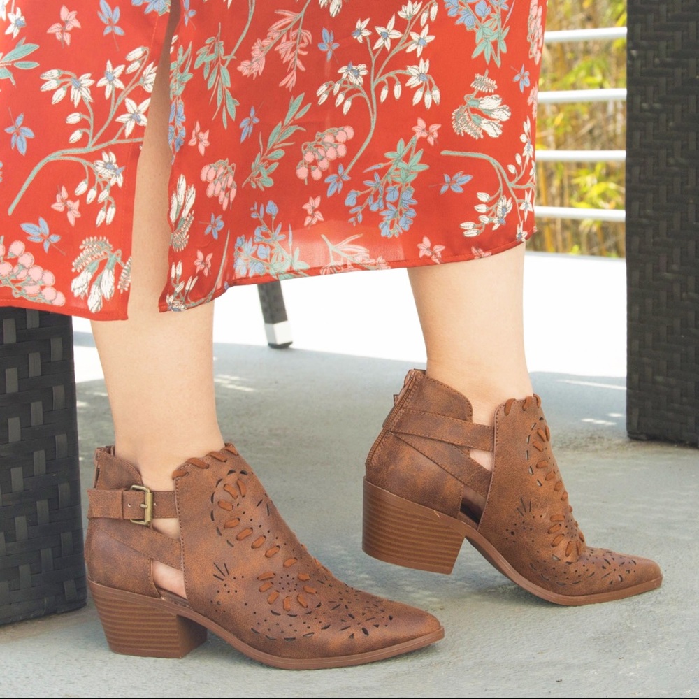 🆕LAST Savannah Western Ankle Booties - Picture 4 of 5
